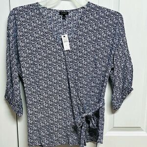 Talbots Navy & White Floral Wrap Top Size S NWT